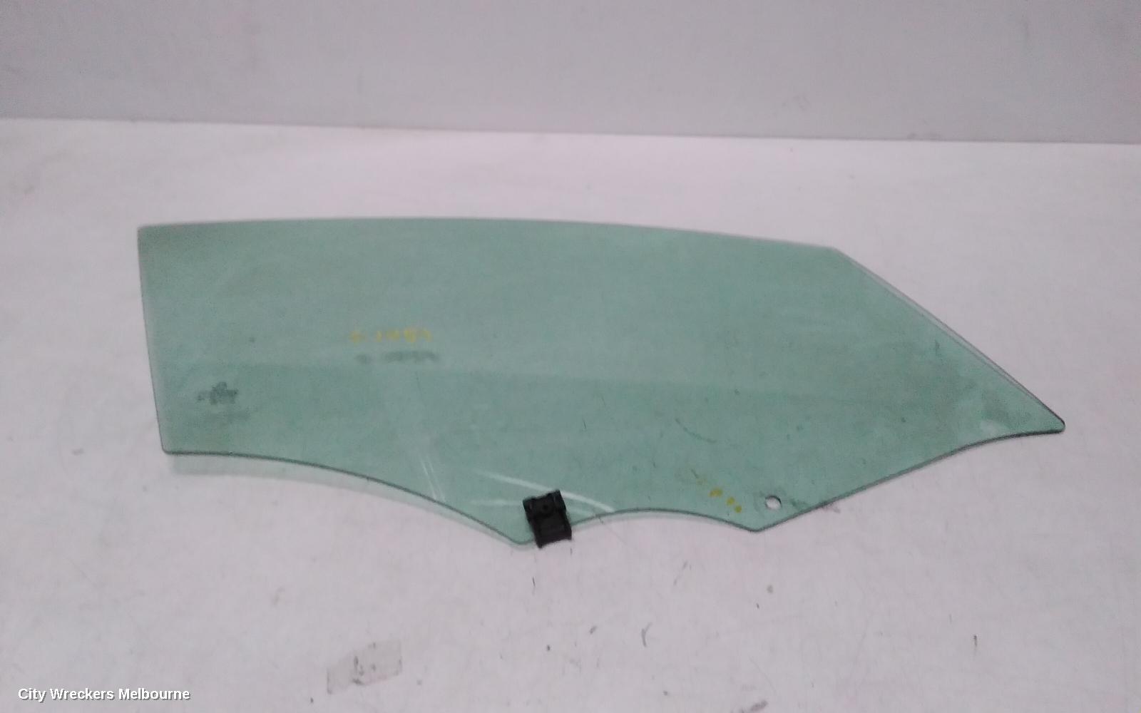 PEUGEOT 508 RIGHT FRONT DOOR WINDOW, 07/2011 - 12/2017