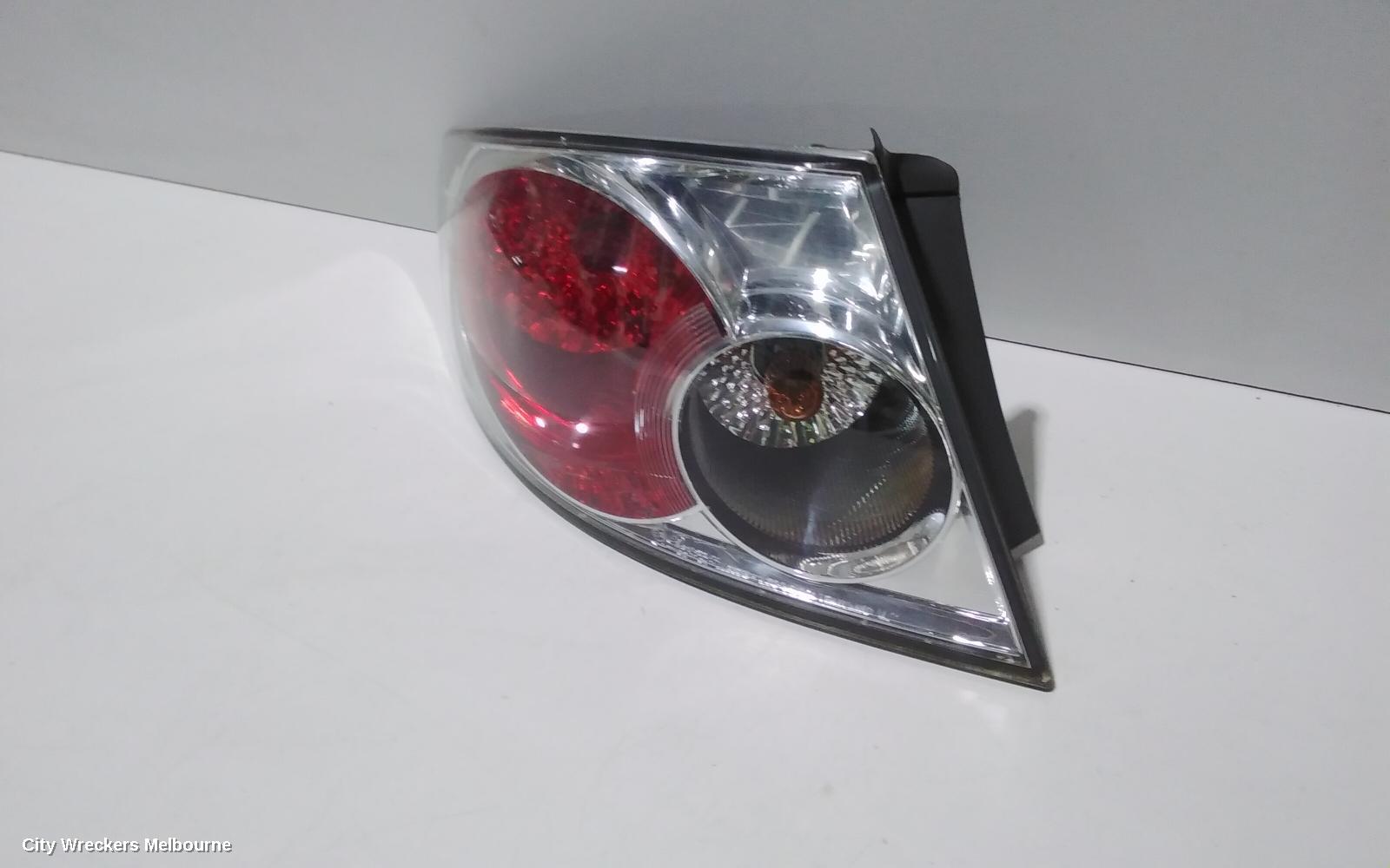 MAZDA 6 LEFT TAILLIGHT, GG/GY, SEDAN/HATCH, LENS# 220-61971, 09/2002 - 08/2005