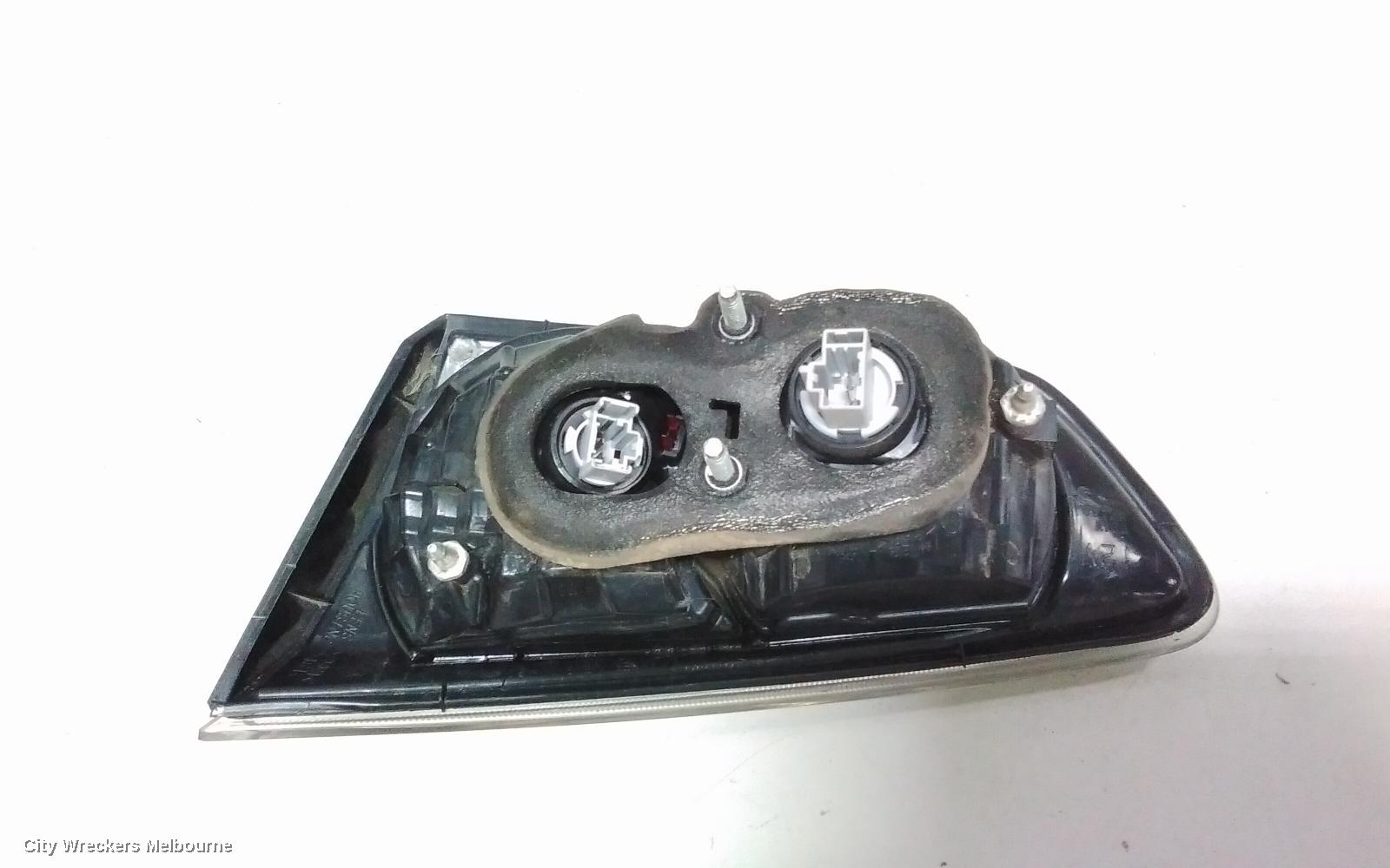 MITSUBISHI LANCER REAR GARNISH, BOOTLID LAMP (LH SIDE), CJ-CF, SEDAN, BLACK INSERT TYPE, 07/2007 - 12/2017