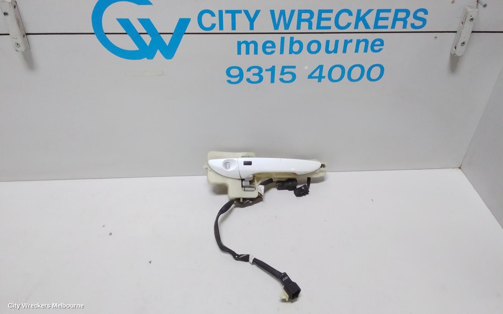 HYUNDAI VELOSTER DOOR HANDLE, OUTER, RH FRONT, SENSOR TYPE, FS, 02/2012 - 02/2018