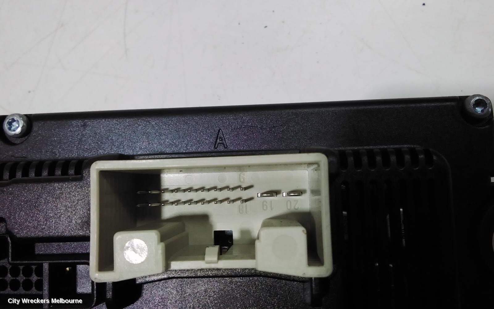 VOLKSWAGEN GOLF HEATER/AC CONTROLS, GEN 6, CLIMATE CONTROL, NON SEAT WARMER, 12/2008 - 03/2013