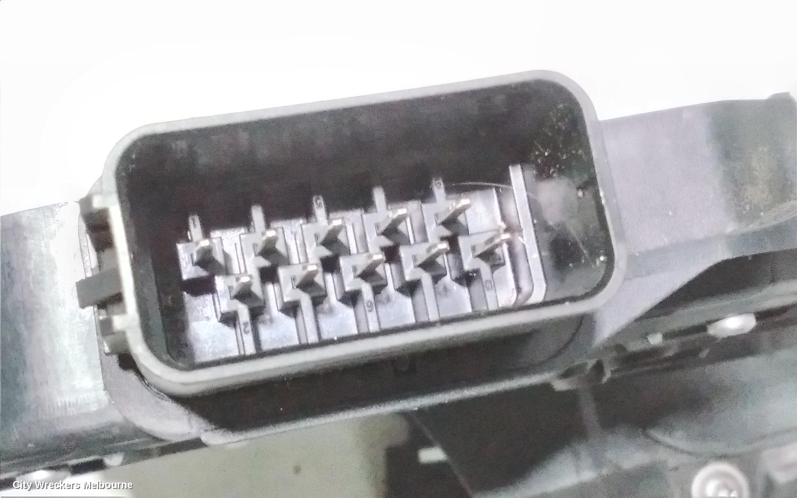 LAND ROVER RANGEROVER EVOQUE DOOR/BOOT/GATE LOCK, LEFT REAR DOOR LOCK, L538, W/ KEYLESS ENTRY, 11/2011 - 01/2019