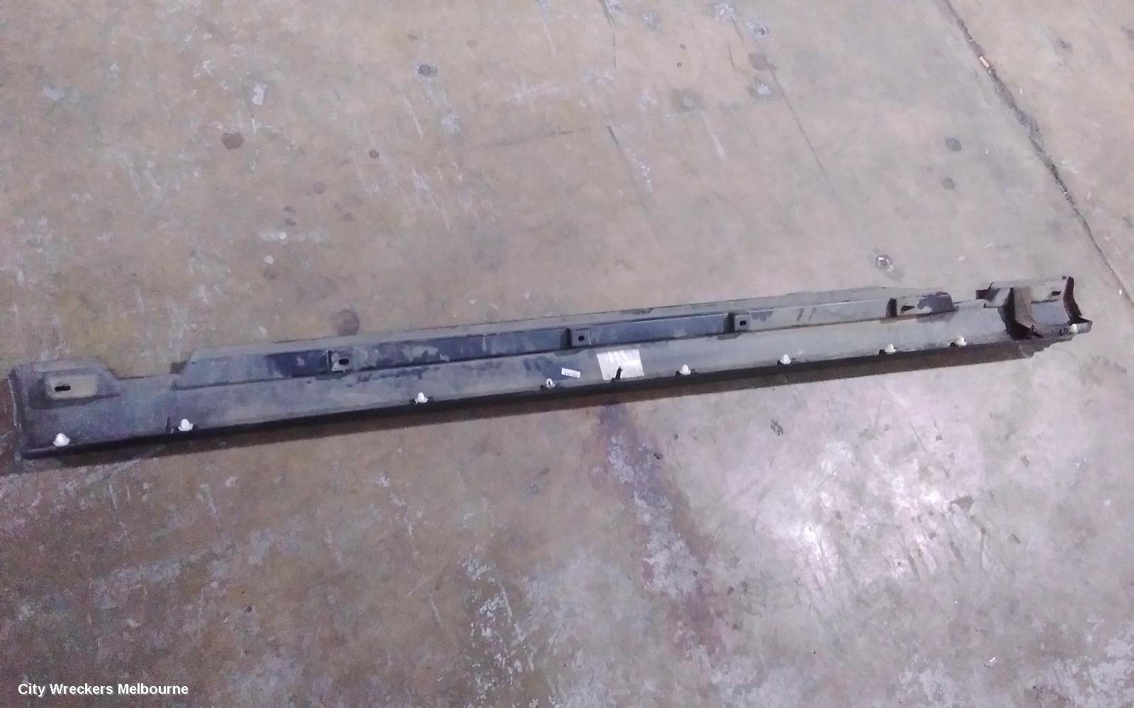 LAND ROVER RANGEROVER EVOQUE SIDE STEP/SKIRT, L538, RH SIDE, 11/2011 - 01/2019