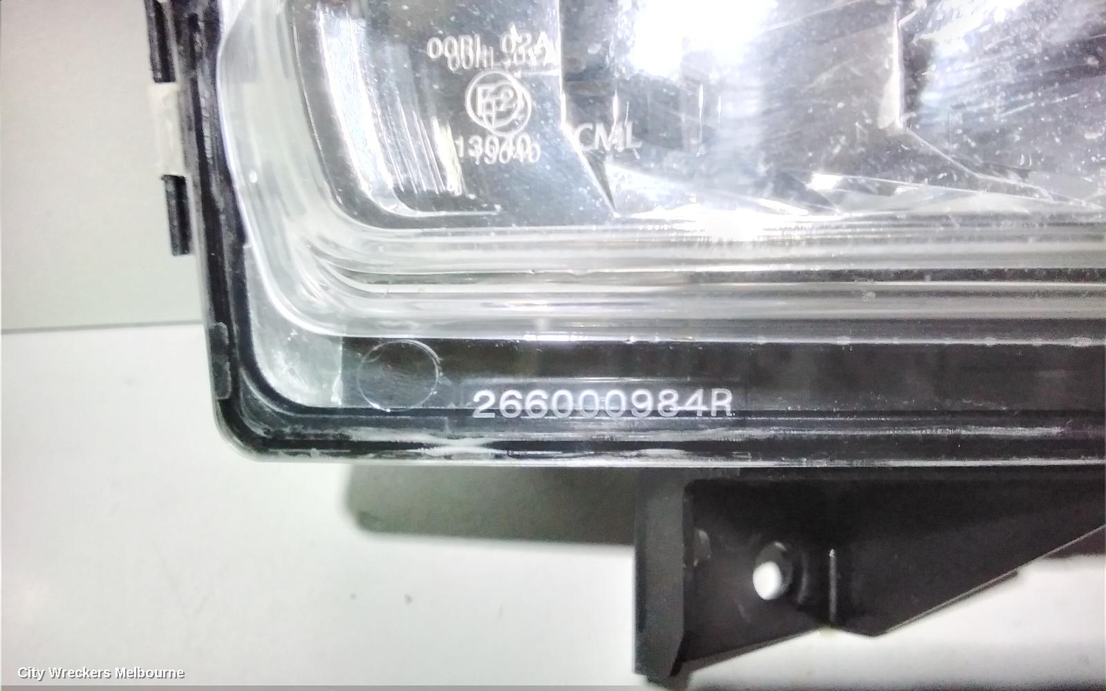 RENAULT MEGANE LEFT INDICATOR/FOG/SIDE, DAYTIME RUNNING LAMP, X95, 09/2008 ONWARDS