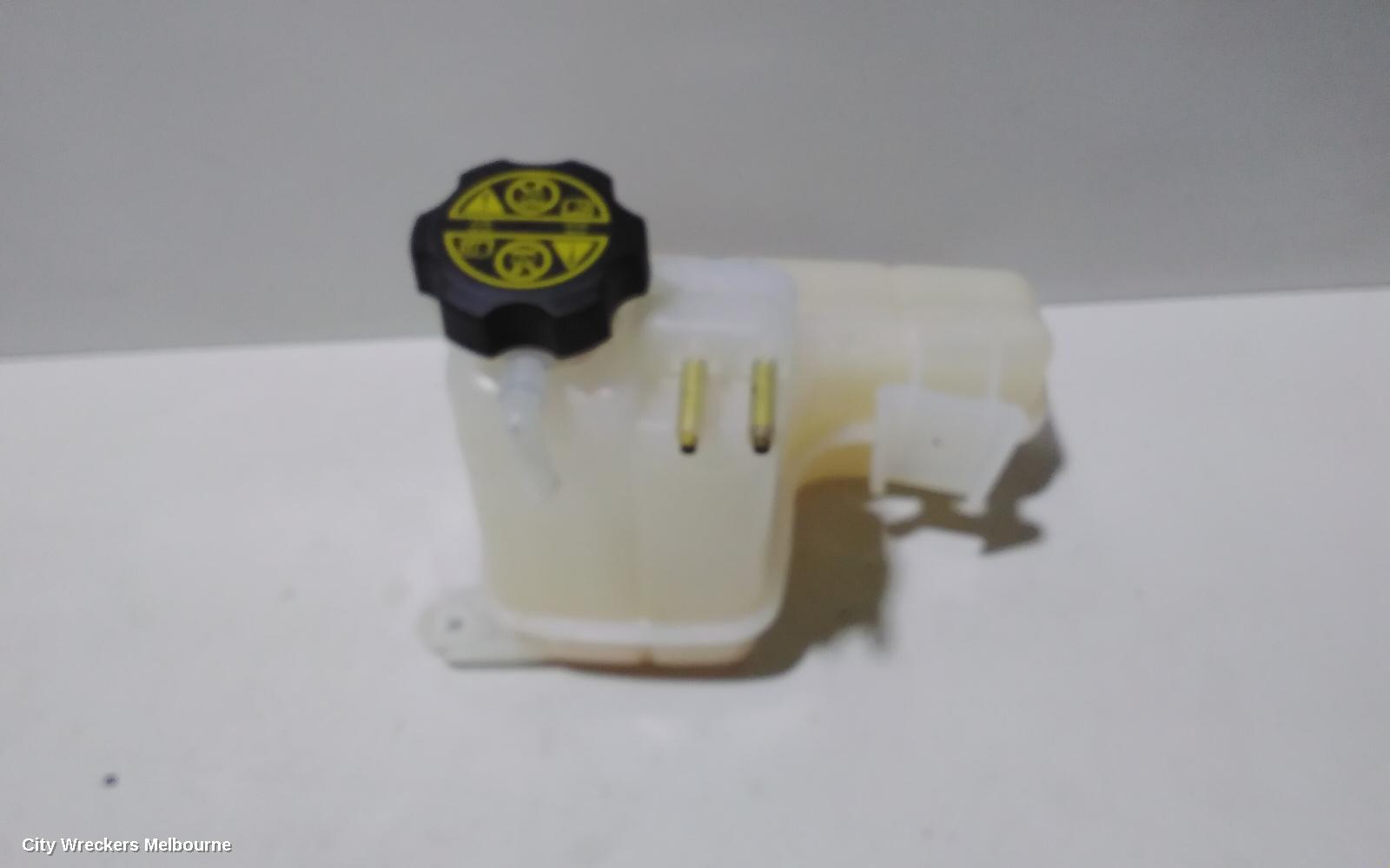 HOLDEN COLORADO OVERFLOW BOTTLE, RG, 06/2012 - 12/2020