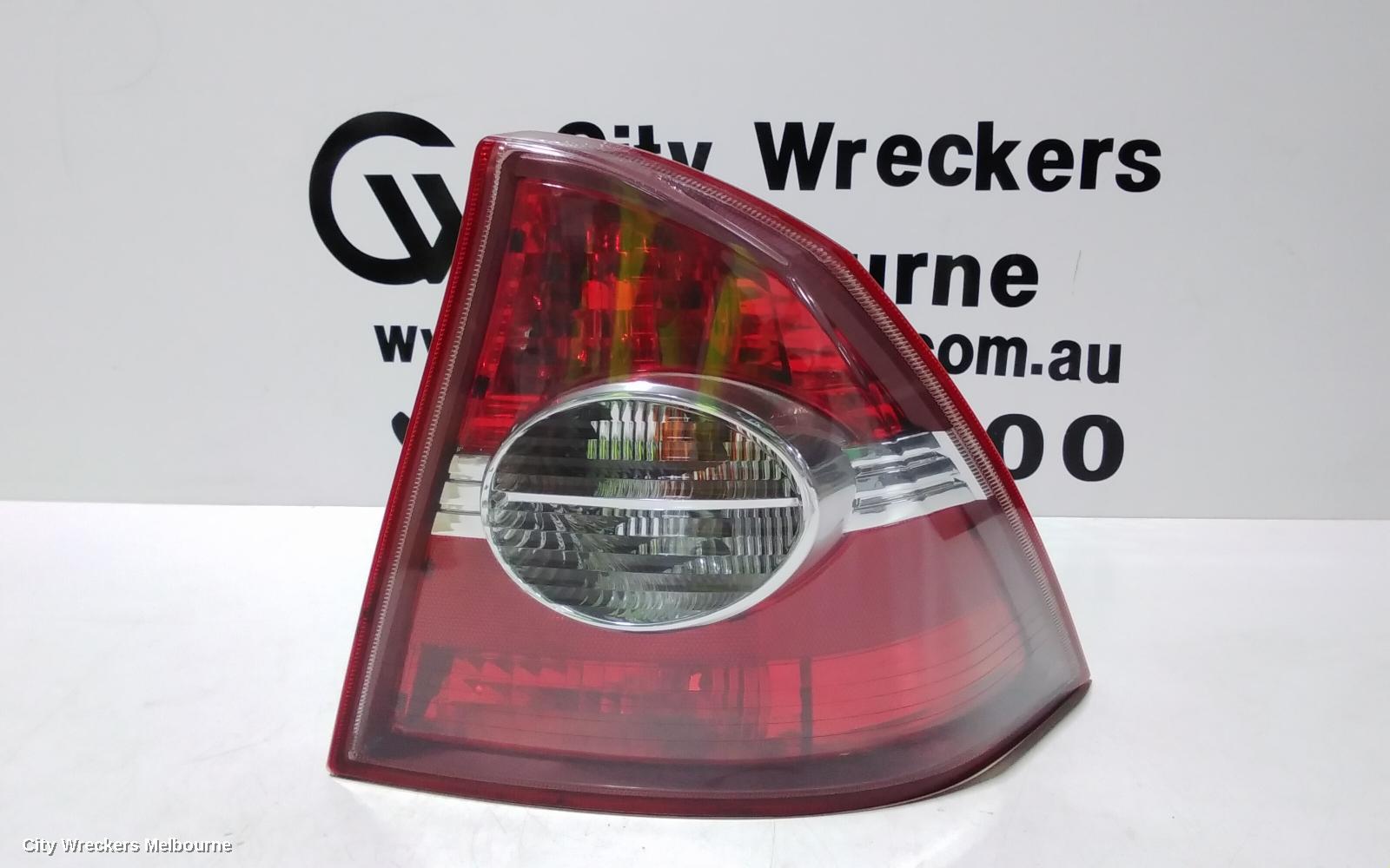 FORD FOCUS RIGHT TAILLIGHT, LT, SEDAN, 05/2007 - 04/2009