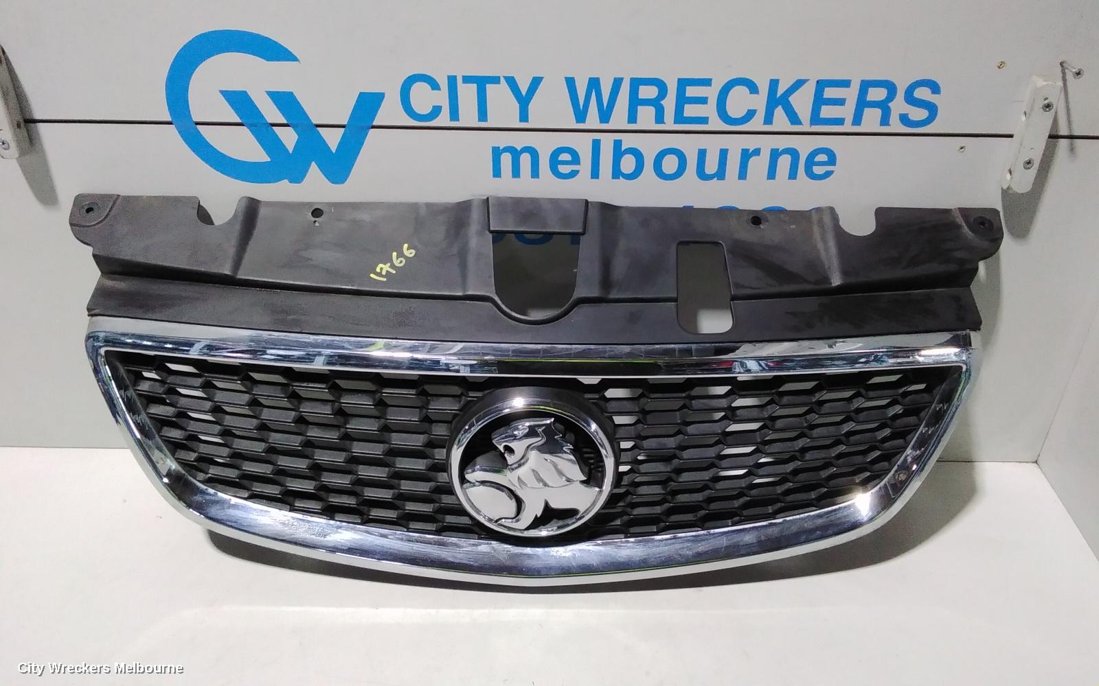 HOLDEN COMMODORE GRILLE, RADIATOR GRILLE, VE, SEDAN, CALAIS, 09/2010 - 04/2013