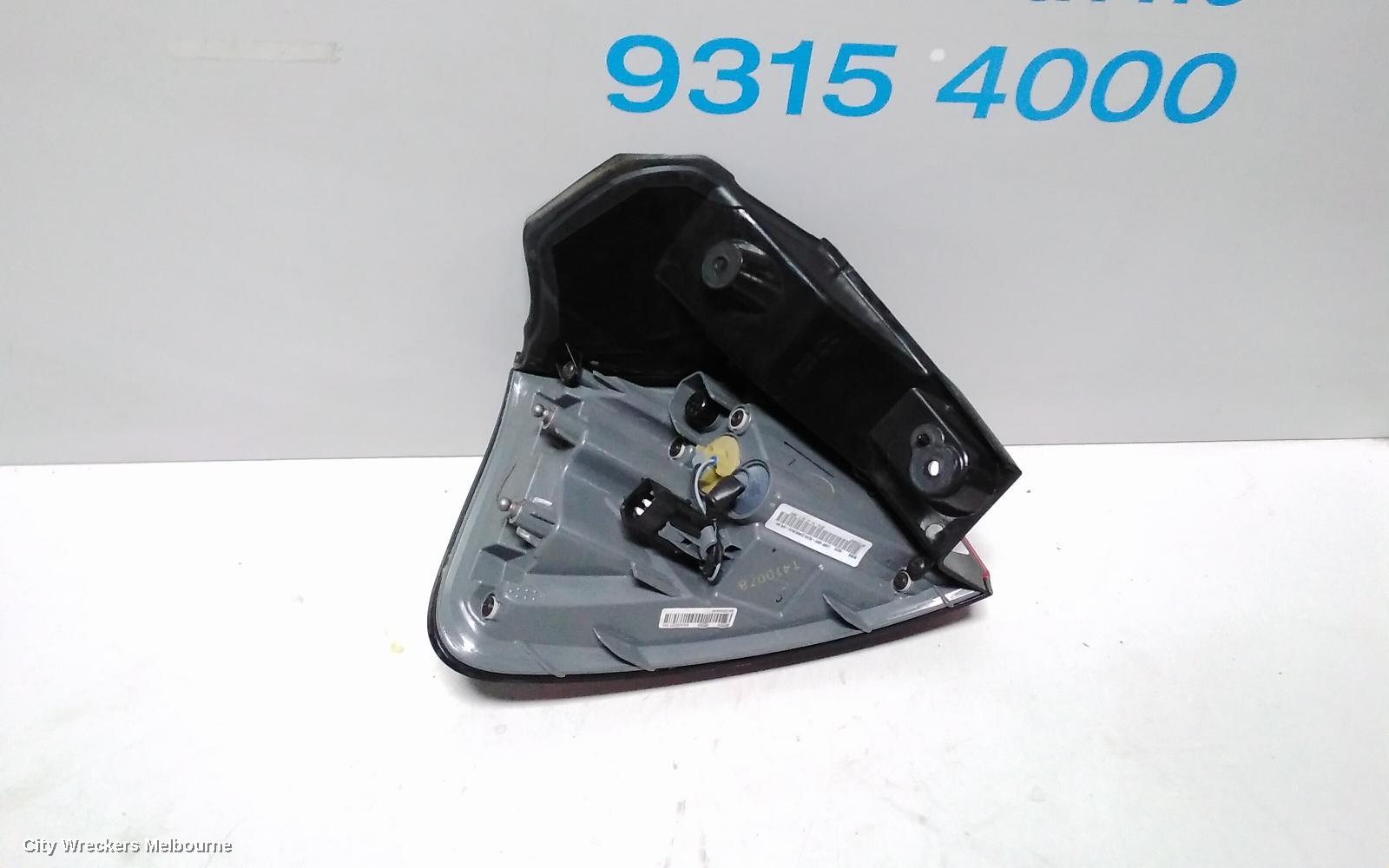 JEEP CHEROKEE RIGHT TAILLIGHT, KL, IN BODY, 02/2014 - 03/2018
