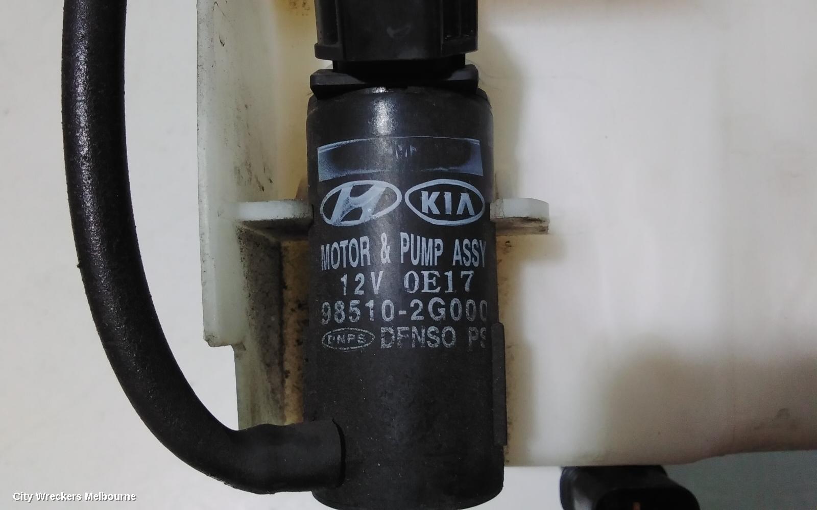 HYUNDAI I45 WASHER BOTTLE, WASHER BOTTLE, YF, 02/2010 - 04/2014