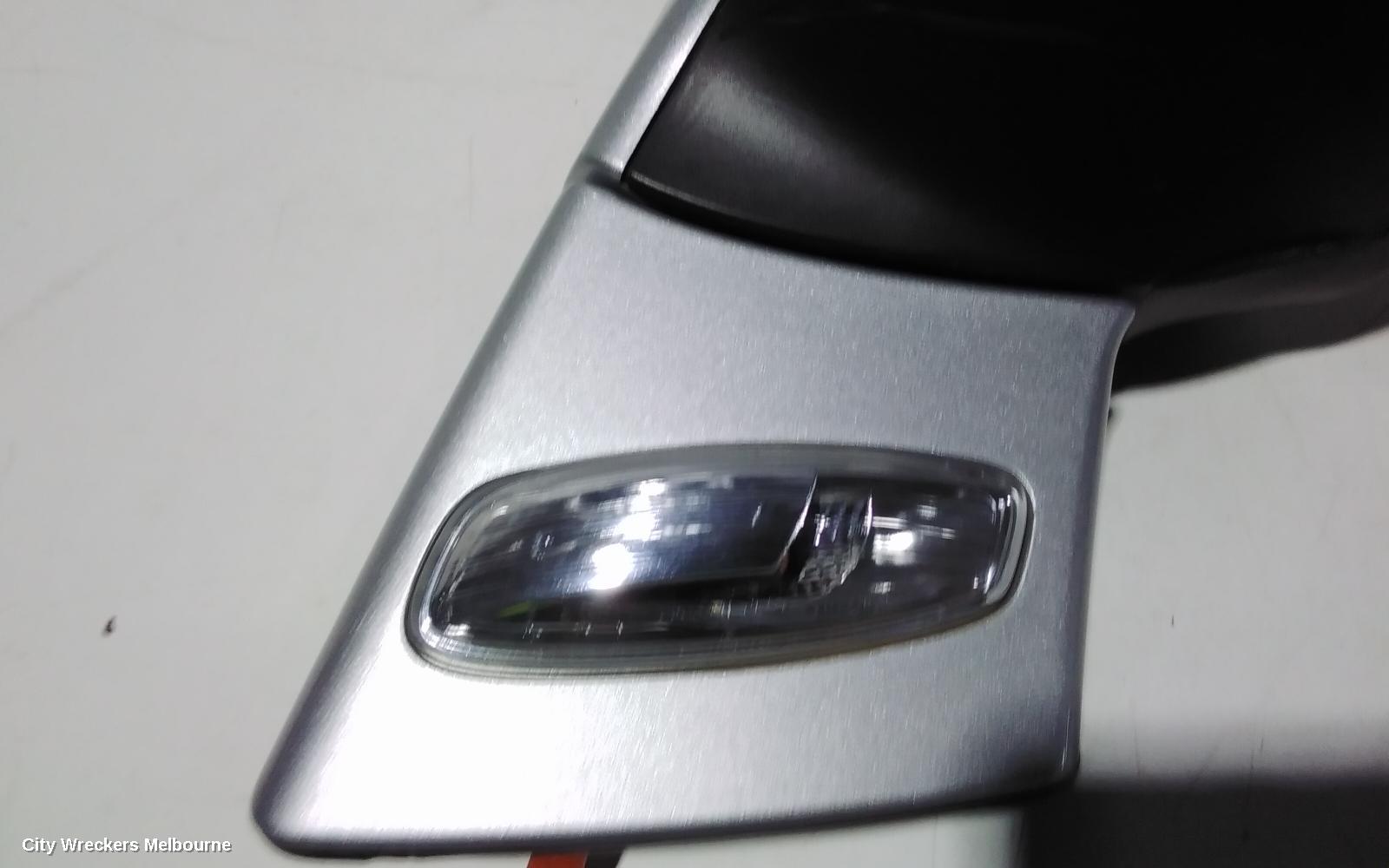 PEUGEOT 308 LEFT DOOR MIRROR, T7, HATCH/WAGON, MANUAL FOLDING, 1 PLUG TYPE, 09/2007 - 12/2013
