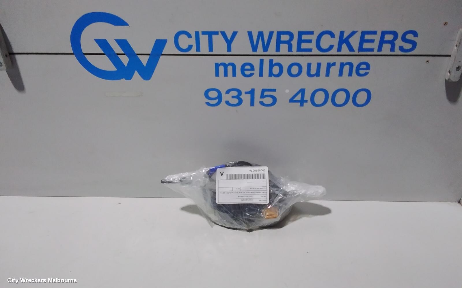 HOLDEN COMMODORE DOOR/BOOT/GATE LOCK, RIGHT FRONT DOOR LOCK, VF, NON KEYLESS ENTRY, 05/2013 - 12/2017