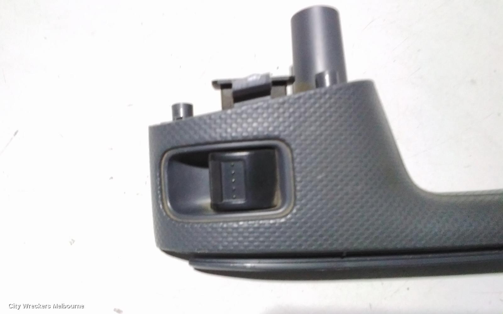 HONDA CIVIC PWR DR WIND SWITCH, RH REAR, 7TH GEN, 11/2000 - 12/2005