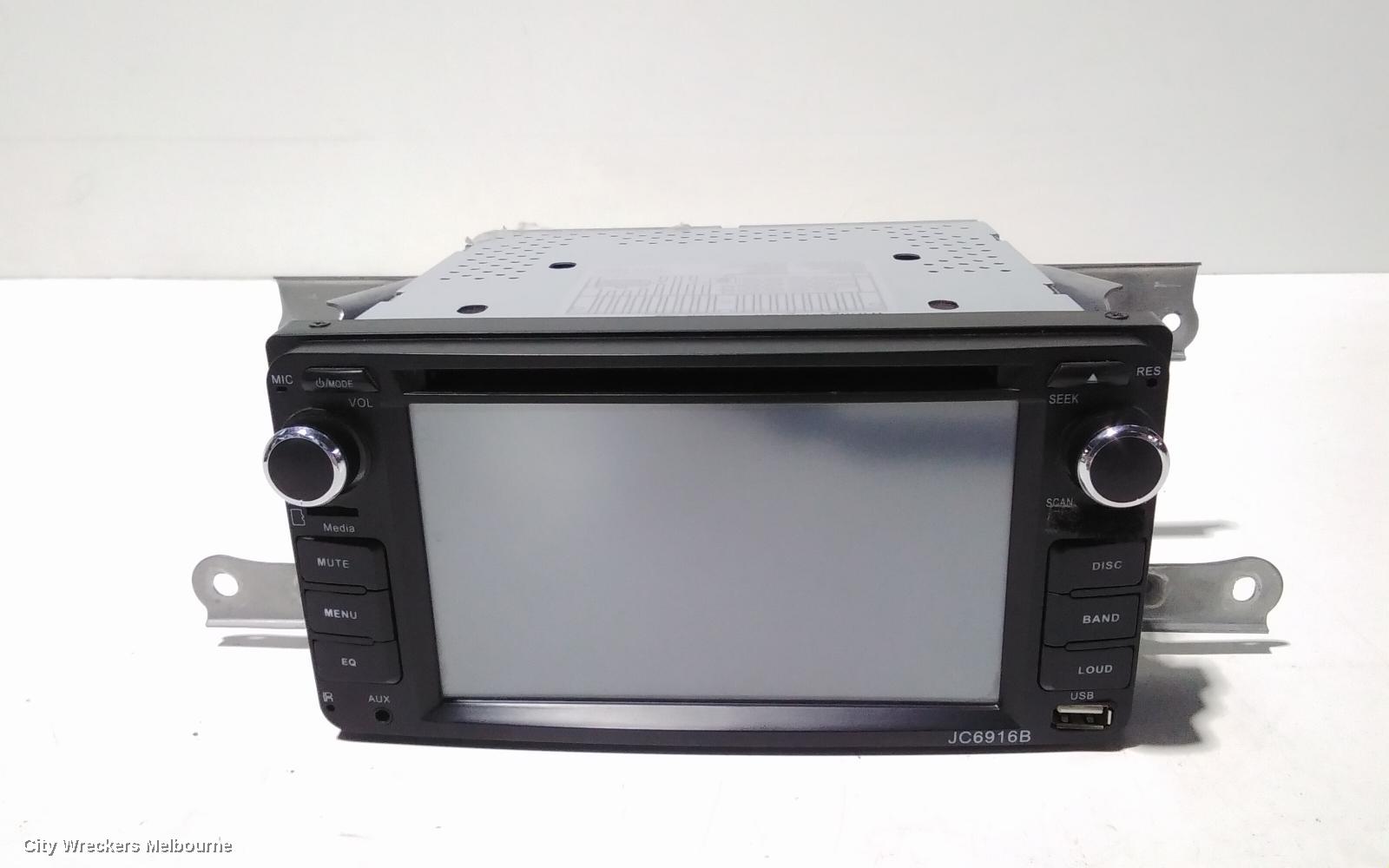 TOYOTA ESTIMA RADIO/CD/DVD/SAT/TV, XR50, 05-19