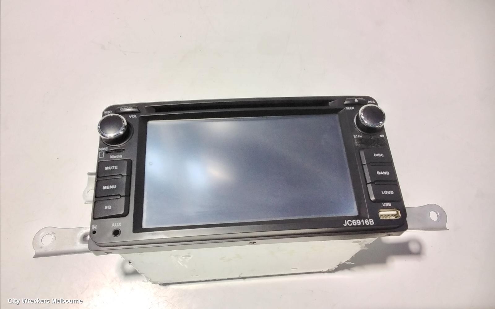 TOYOTA ESTIMA RADIO/CD/DVD/SAT/TV, XR50, 05-19