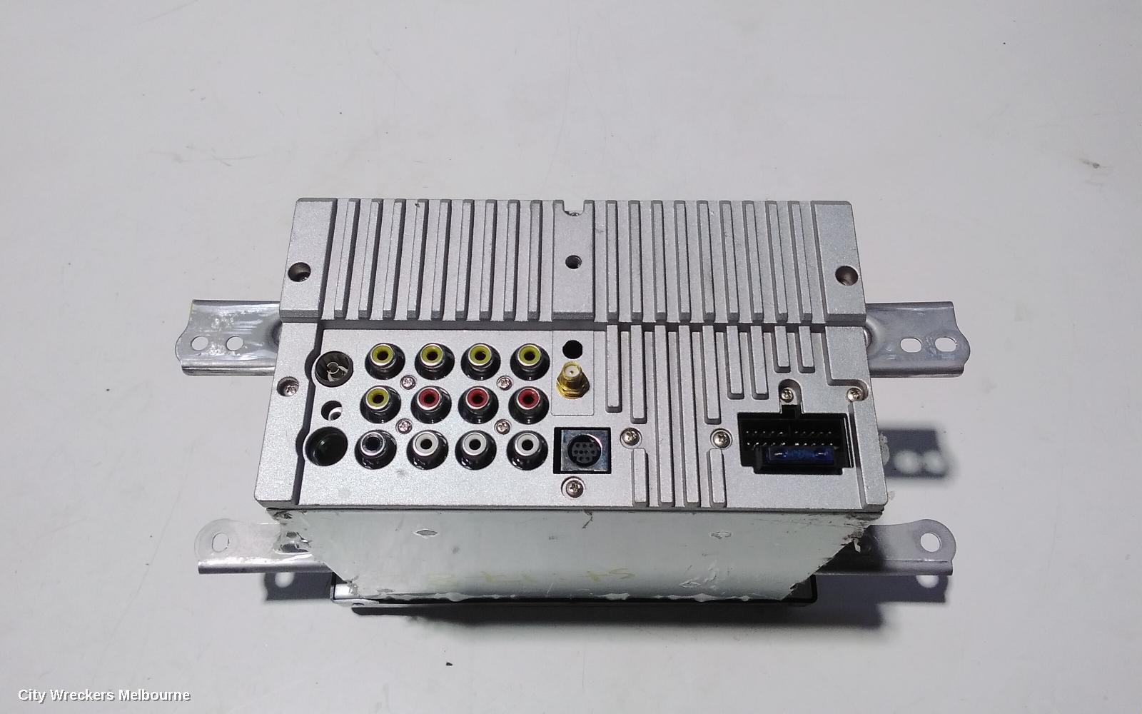 TOYOTA ESTIMA RADIO/CD/DVD/SAT/TV, XR50, 05-19