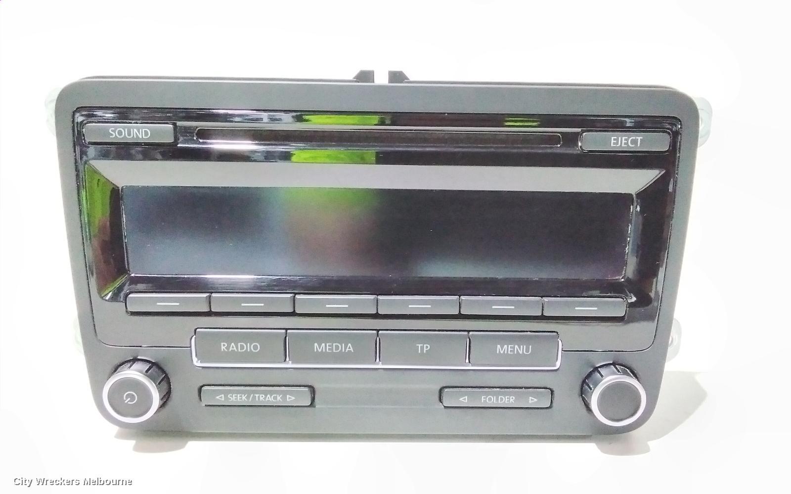 VOLKSWAGEN TIGUAN RADIO/CD/DVD/SAT/TV, CD PLAYER (RCD310), 5N, 05/2008 - 08/2016