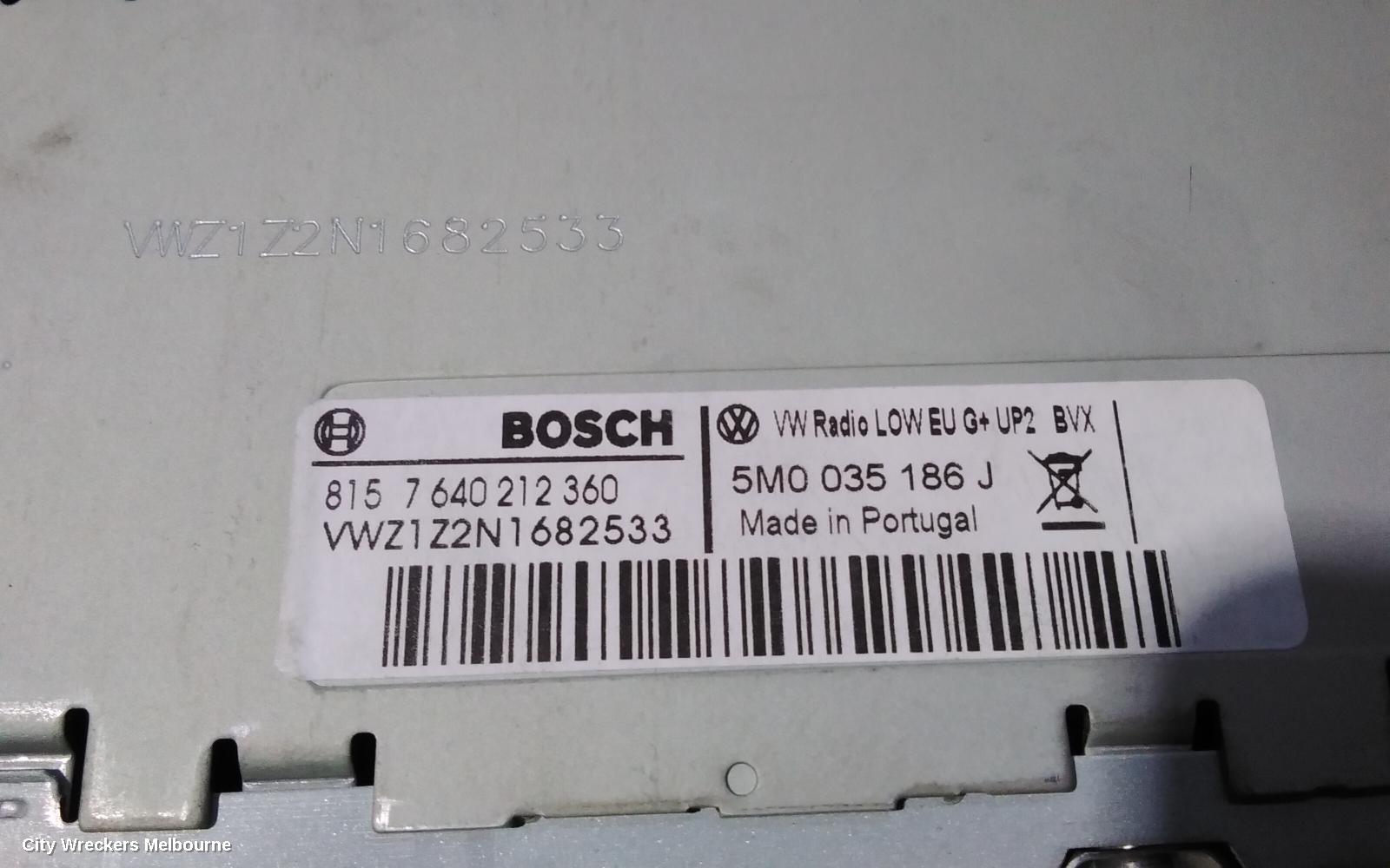 VOLKSWAGEN TIGUAN RADIO/CD/DVD/SAT/TV, CD PLAYER (RCD310), 5N, 05/2008 - 08/2016