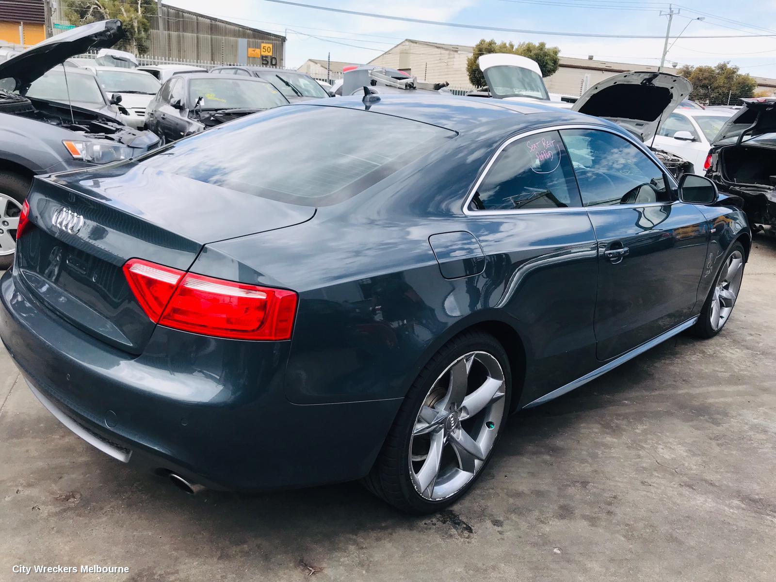AUDI A5 WASHER JET, 8T 10/2007 - 12/2011