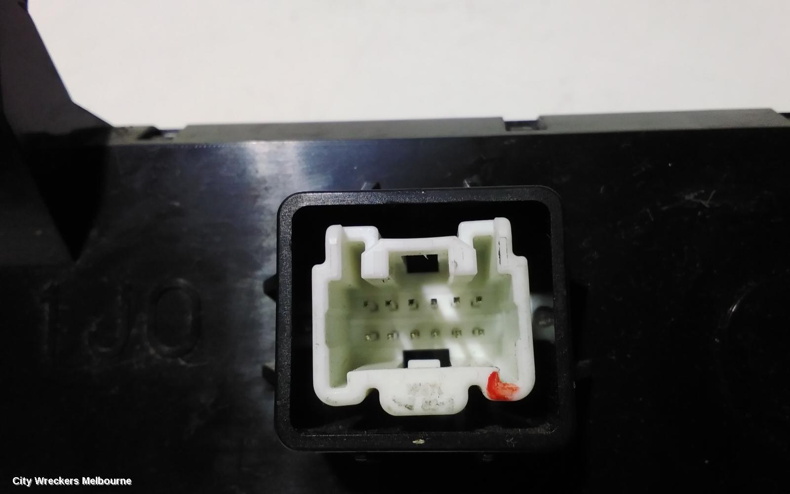MAZDA CX9 CLOCK, TB, 12/2007 - 12/2015
