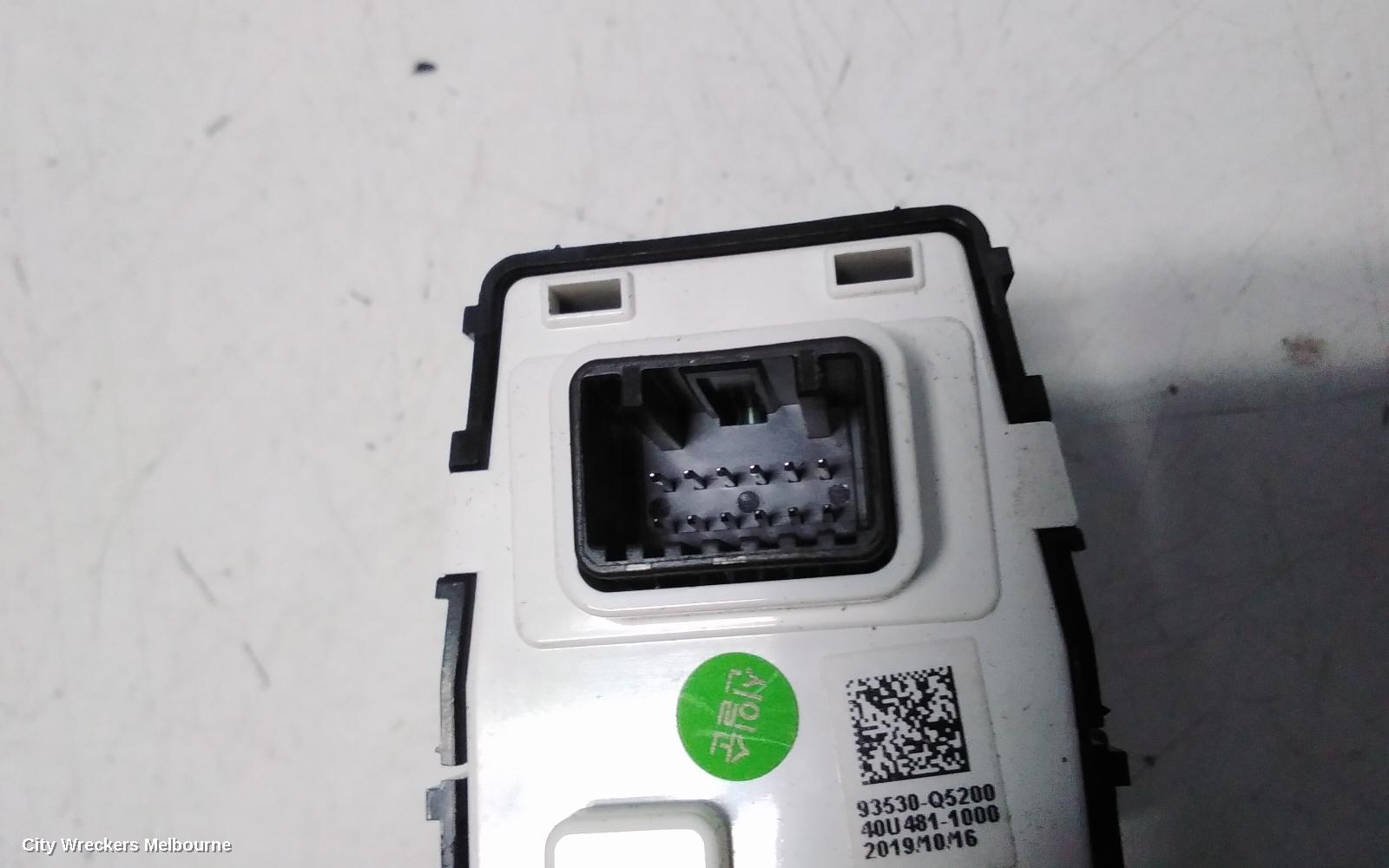 KIA SELTOS PWR DR WIND SWITCH, RH FRONT (MASTER SWITCH), SP2, 07/2019 ONWARDS