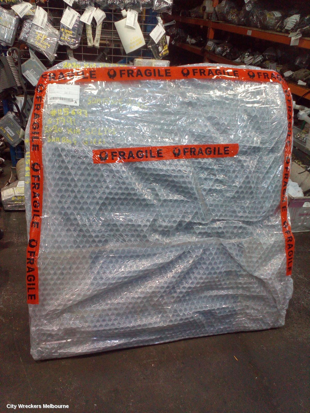 KIA SELTOS ROOF GLASS/SUNROOF/T, SP2, 07/2019 ONWARDS