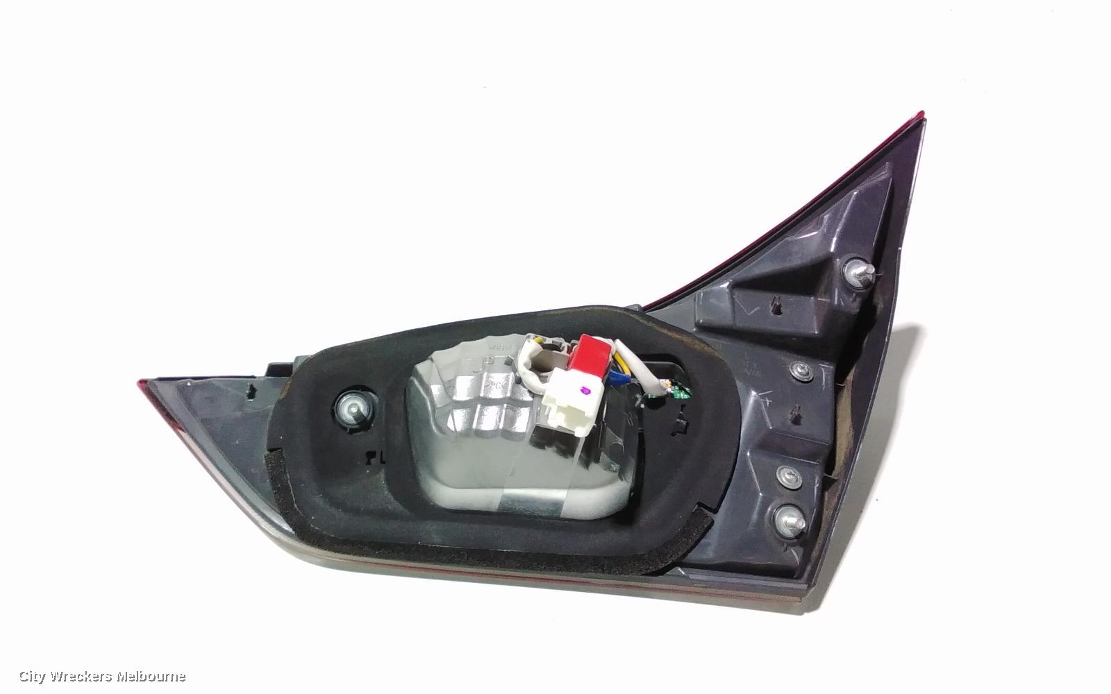 TOYOTA COROLLA REAR GARNISH, TAILGATE LAMP (LH SIDE), ZRE182R/ZWE186R, HATCH, 03/2015 - 06/2018