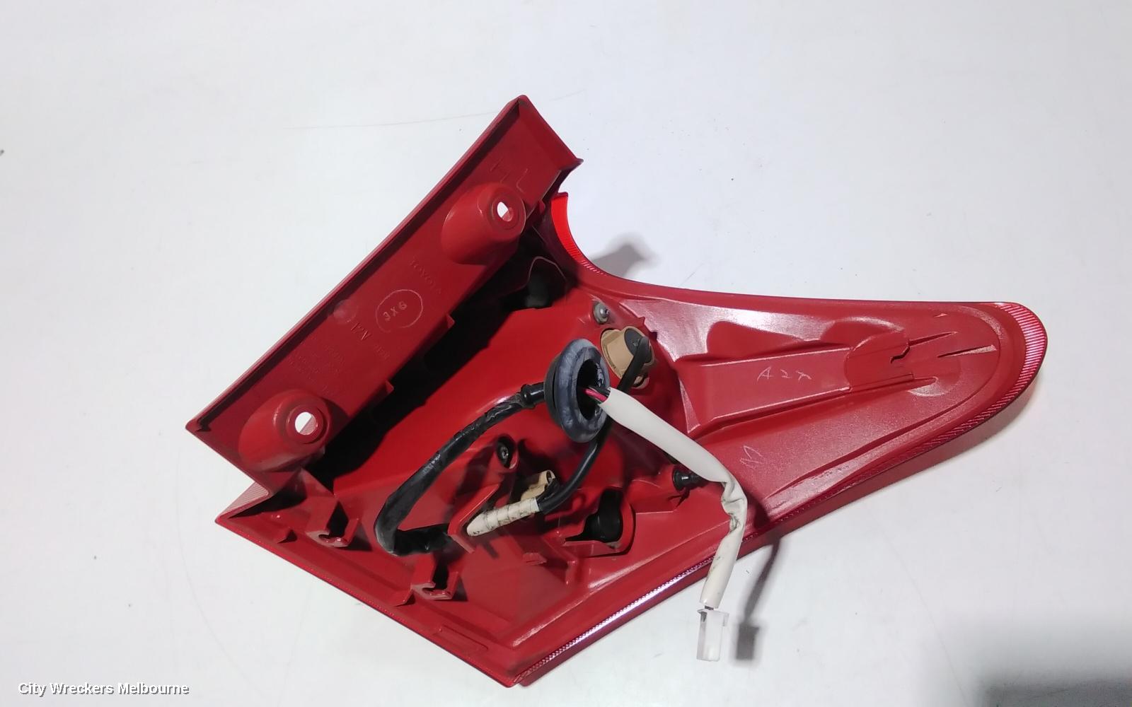 TOYOTA COROLLA LEFT TAILLIGHT, ZRE182R, HATCH, 10/2012 - 03/2015