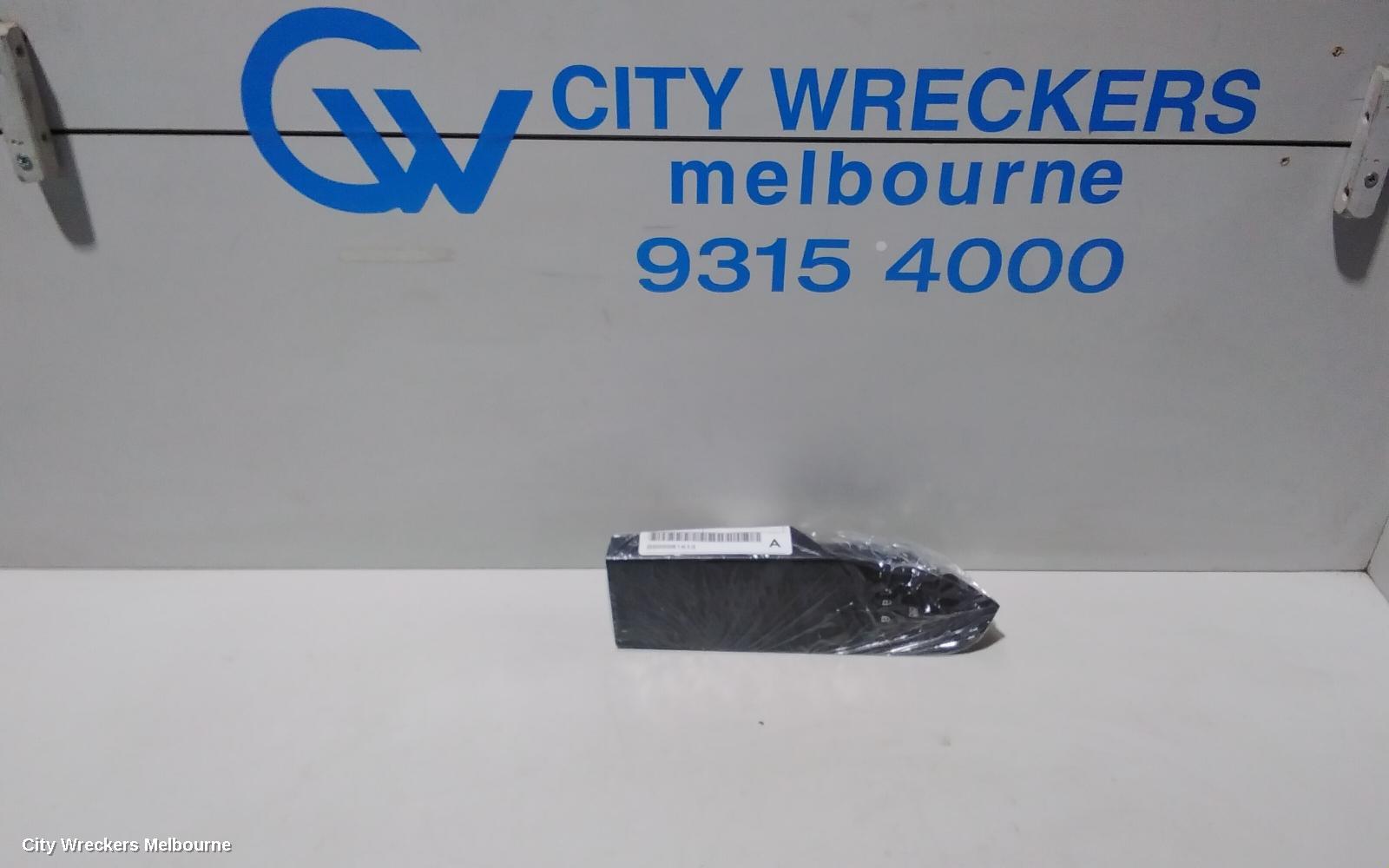 TOYOTA COROLLA PWR DR WIND SWITCH, RH FRONT (MASTER SWITCH), ZRE152/20153R, FRONT DOOR ONLY, 03/2007 - 10/2013