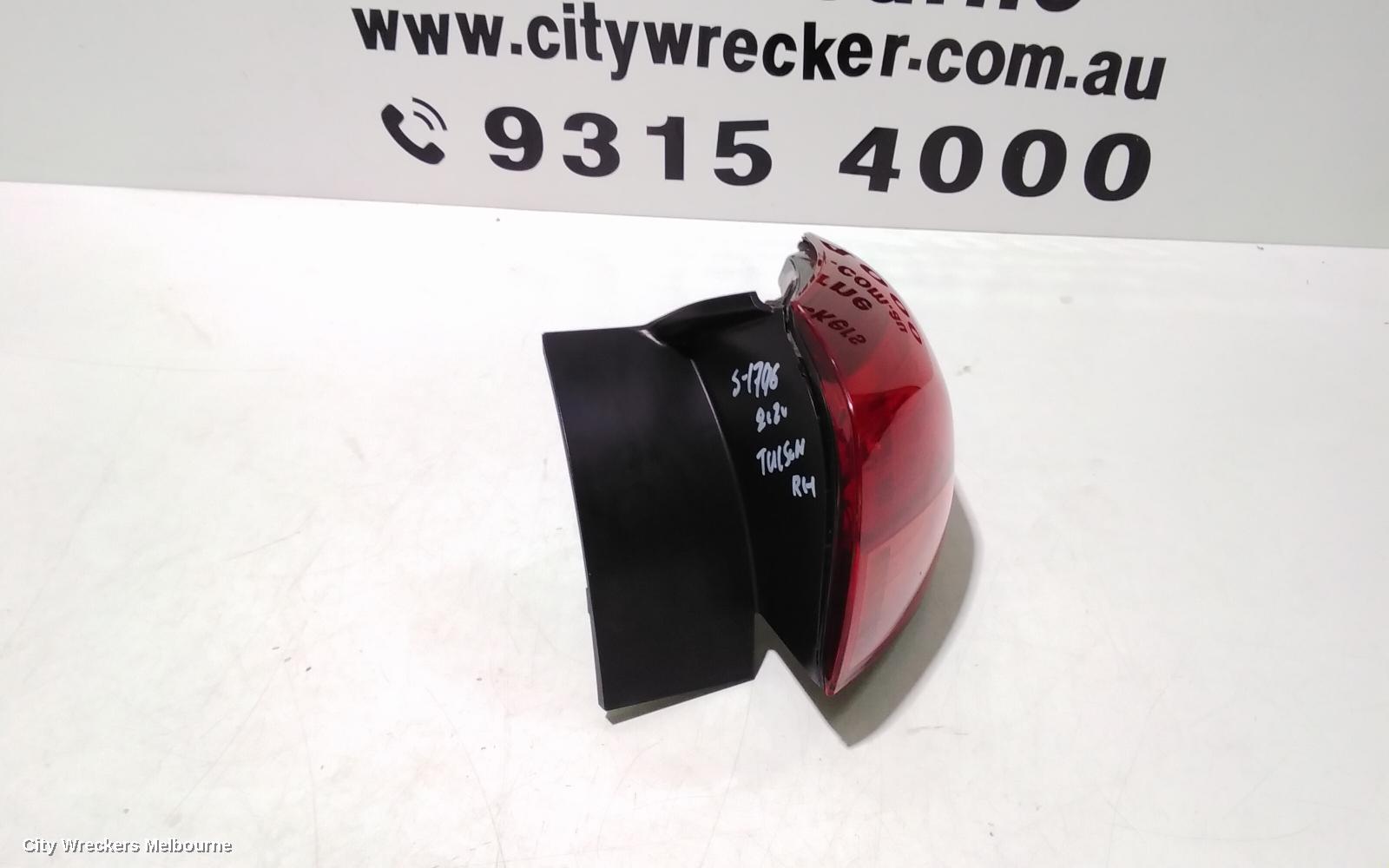 HYUNDAI TUCSON RIGHT TAILLIGHT, IN BODY, TL, ACTIVE X/GO/ELITE, NON LED TYPE, 06/2018 - 01/2021