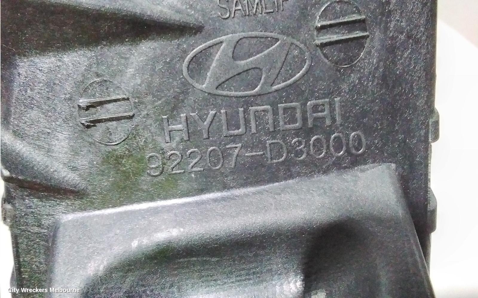 HYUNDAI TUCSON LEFT INDICATOR/FOG/SIDE, DAYTIME RUNNING LAMP, TL, KOREAN BUILT (VIN KMHJ), 07/2015 - 06/2018