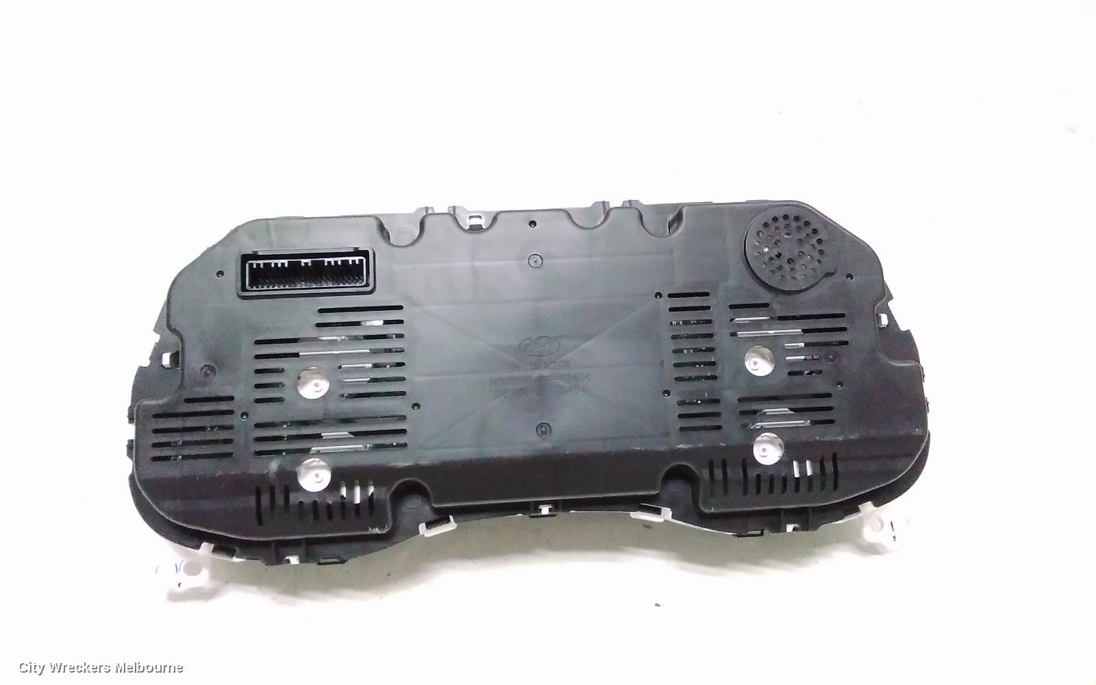 HYUNDAI TUCSON INSTRUMENT CLUSTER, DIESEL, AUTO T/M, ACTIVE/ELITE, TL, 07/2015 - 06/2018