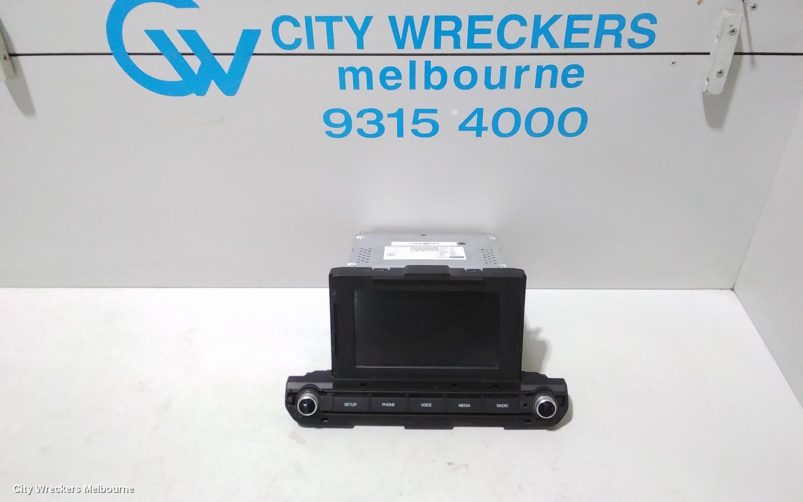 HYUNDAI ELANTRA RADIO/CD/DVD/SAT/TV, DISPLAY & CONTROL UNIT, 7IN NON SAT NAV TYPE, AD, 12/2015 - 09/2018