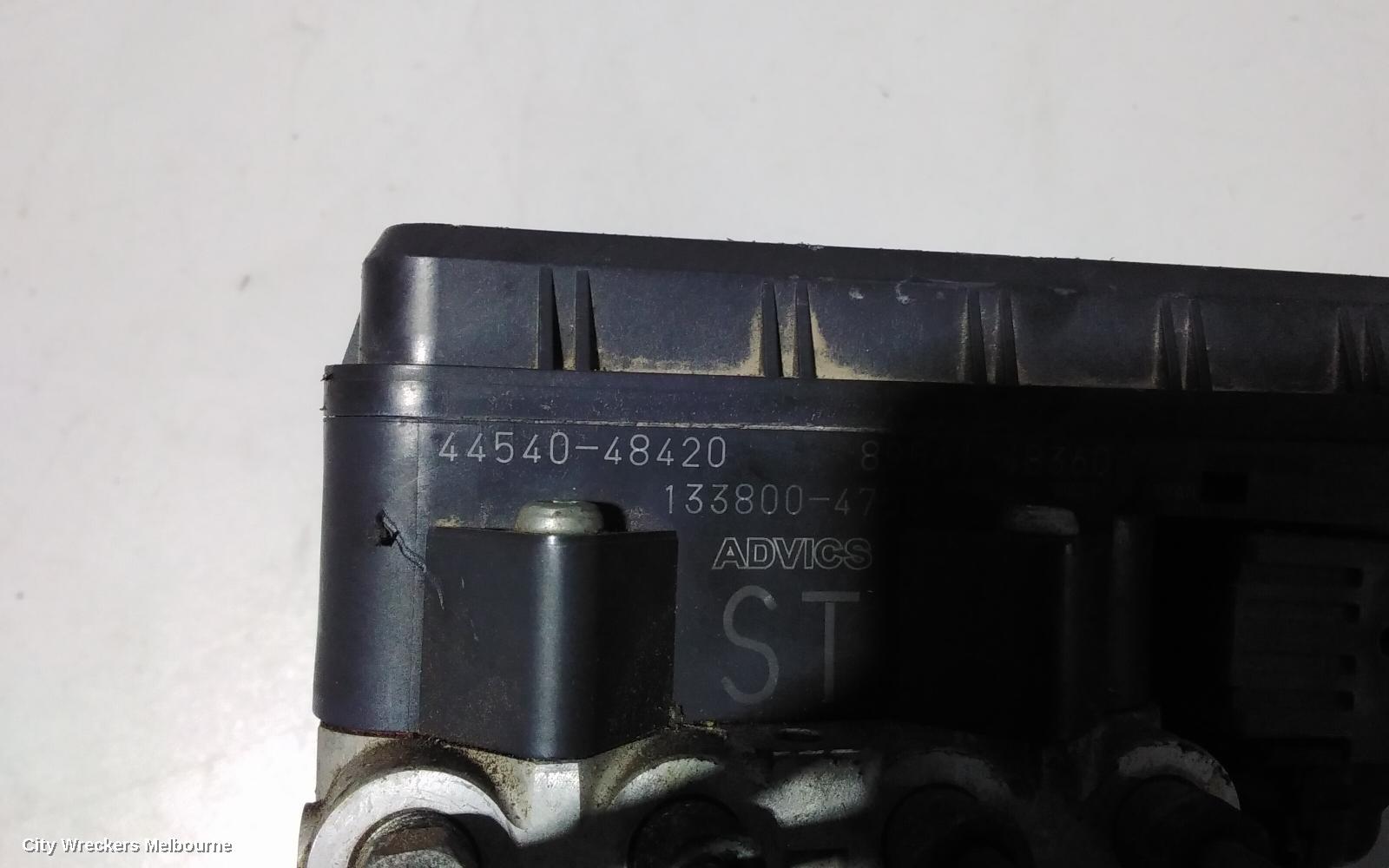 TOYOTA KLUGER ABS PUMP/MODULATOR, GSU40-GSU45, 05/2007 - 02/2014