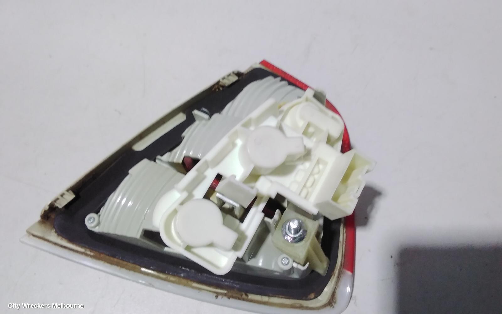 BMW 3 SERIES REAR GARNISH, BOOTLID LAMP (LH SIDE), SEDAN, E90, 03/2005 - 09/2008