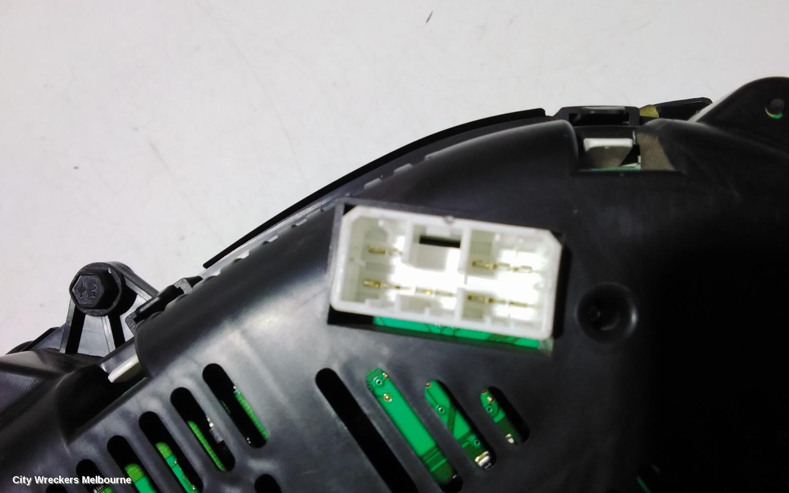 FORD TERRITORY INSTRUMENT CLUSTER, INSTRUMENT CLUSTER, DIESEL, TX, SZ MKII, 10/2014 - 12/2016