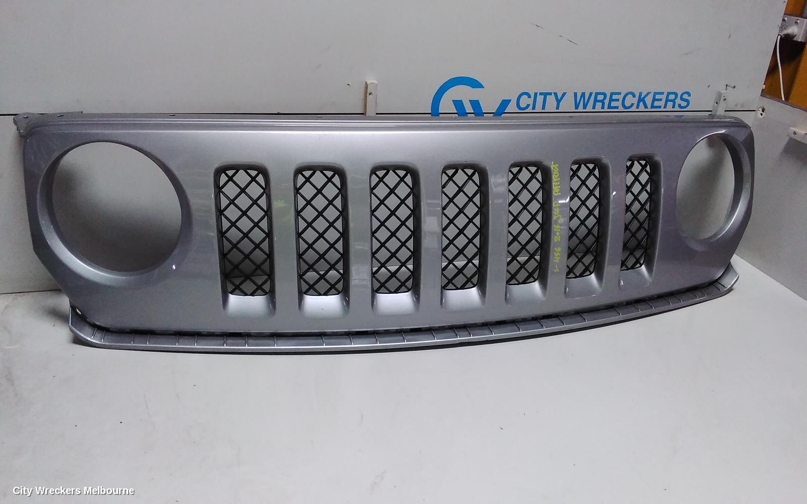JEEP PATRIOT GRILLE, RADIATOR GRILLE, MK, 04/2011 - 12/2016
