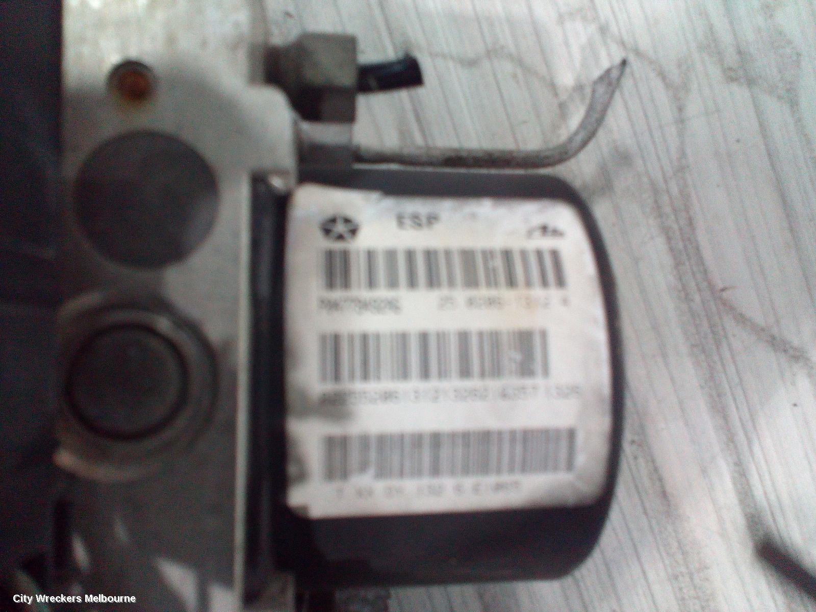CHRYSLER 300C ABS PUMP/MODULATOR, P/N P04779492AD, 11/2005 - 12/2011