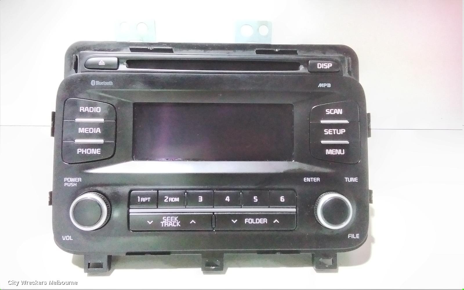 KIA OPTIMA RADIO/CD/DVD/SAT/TV, CD STACKER, TF, 01/2011 - 10/2015