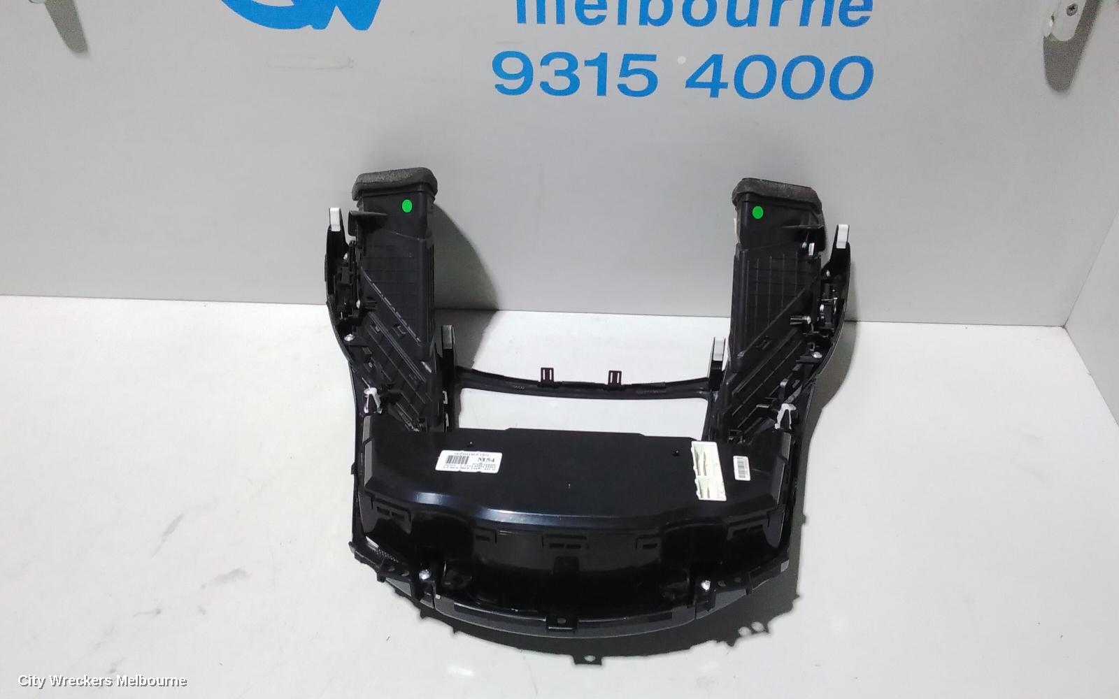 HYUNDAI I40 HEATER/AC CONTROLS, VF, MANUAL CONTROL TYPE, ACTIVE, 09/2011 - 12/2019