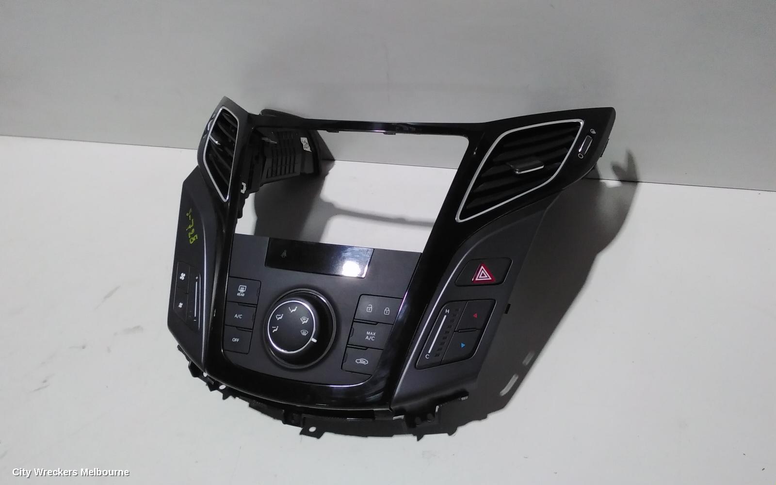 HYUNDAI I40 HEATER/AC CONTROLS, VF, MANUAL CONTROL TYPE, ACTIVE, 09/2011 - 12/2019