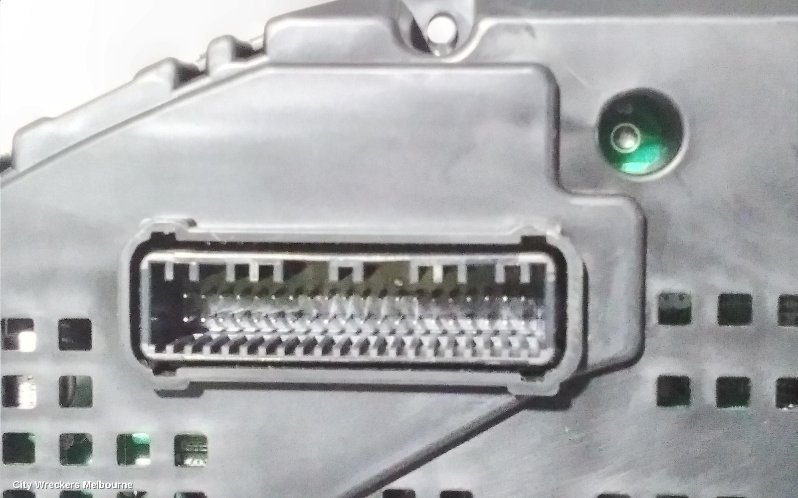 HYUNDAI I40 INSTRUMENT CLUSTER, PETROL, AUTO T/M, VF, 09/2011 ONWARDS