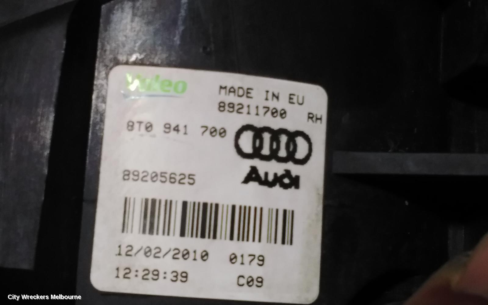 AUDI A4 RIGHT INDICATOR/FOG/SIDE, BUMPER FOGLAMP, B8 8K, 07/2012 - 09/2015