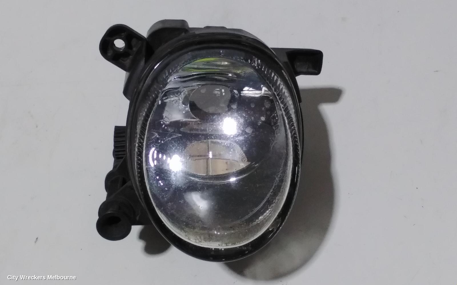 AUDI A4 RIGHT INDICATOR/FOG/SIDE, BUMPER FOGLAMP, B8 8K, 07/2012 - 09/2015