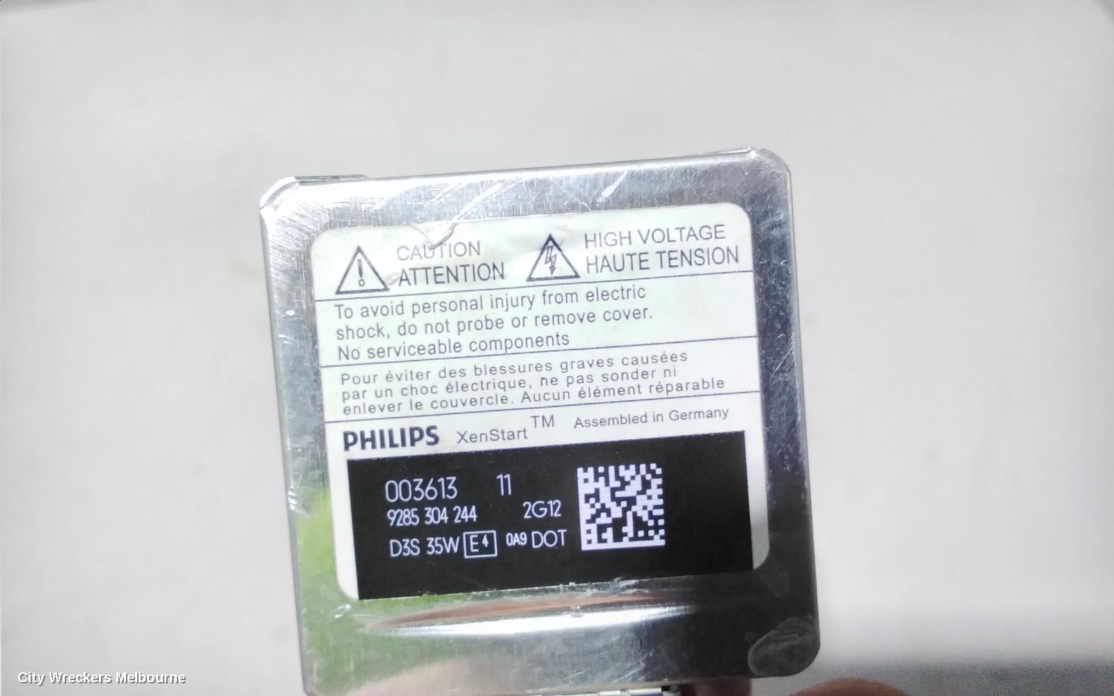 CHRYSLER 300C HEADLAMP BULB, LX2, 12/2011 - 12/2021
