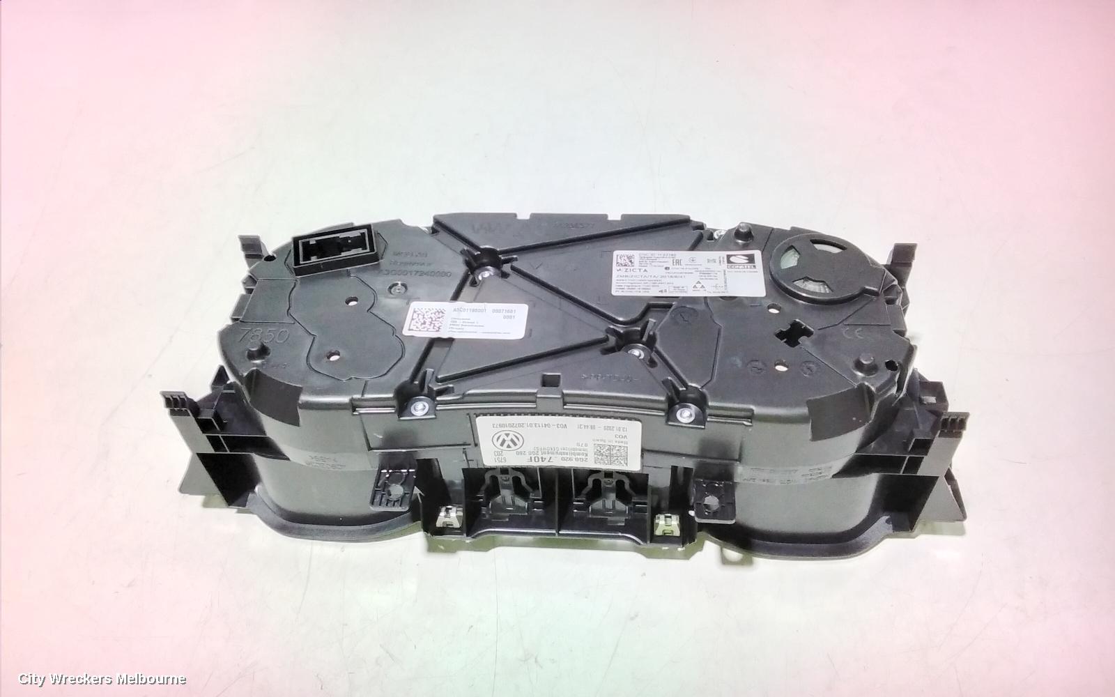 VOLKSWAGEN T-CROSS INSTRUMENT CLUSTER, C1, 01/2020 ONWARDS