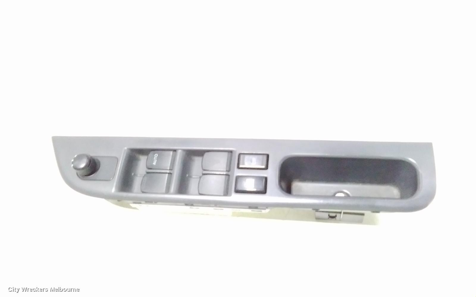 SUZUKI SWIFT PWR DR WIND SWITCH, RH FRONT (MASTER SWITCH), RS415/RS416, 09/2004 - 02/2011