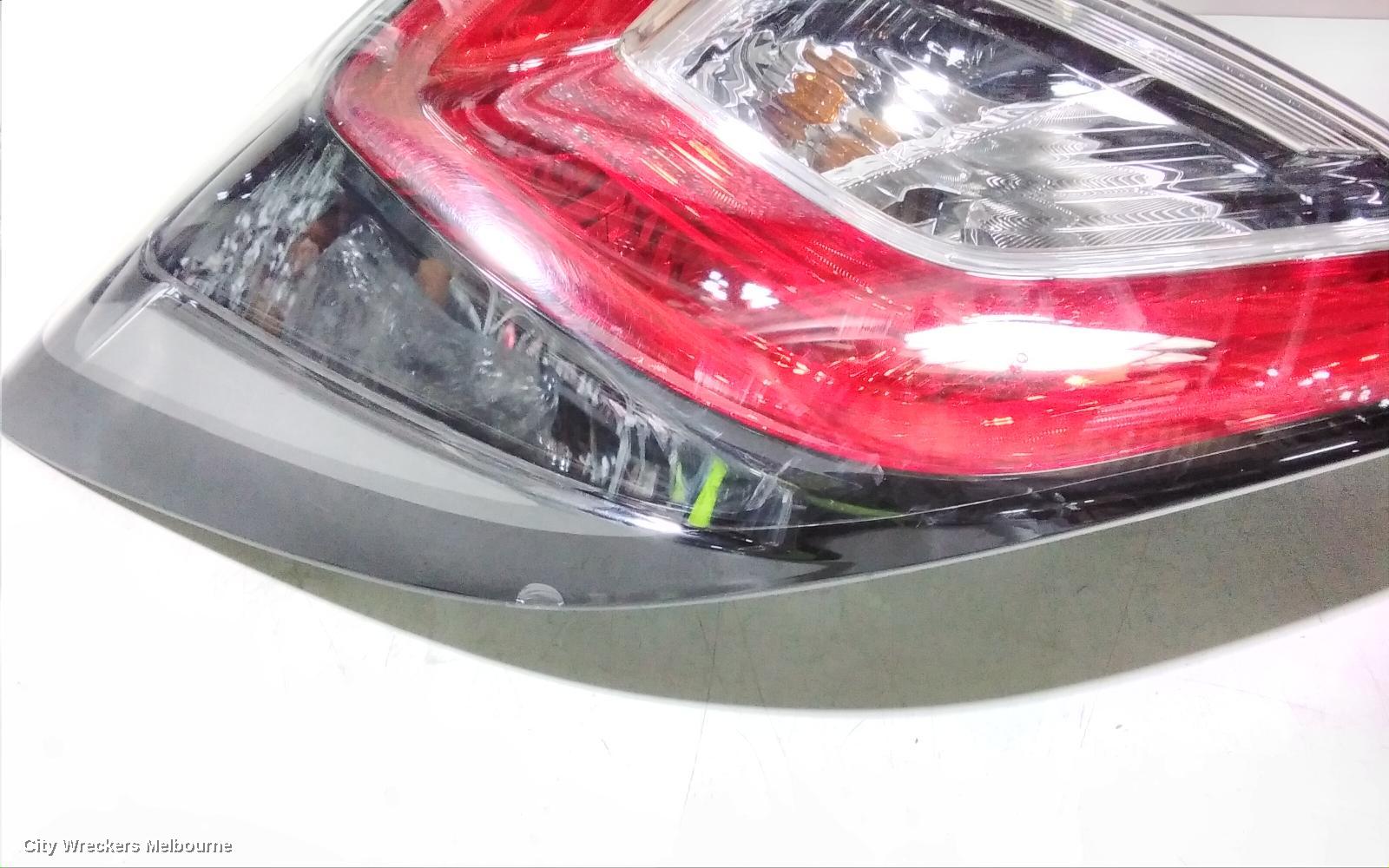 HONDA CIVIC LEFT TAILLIGHT, IN BODY, HATCH, 10TH GEN, LED TYPE, 02/2017 - 08/2021