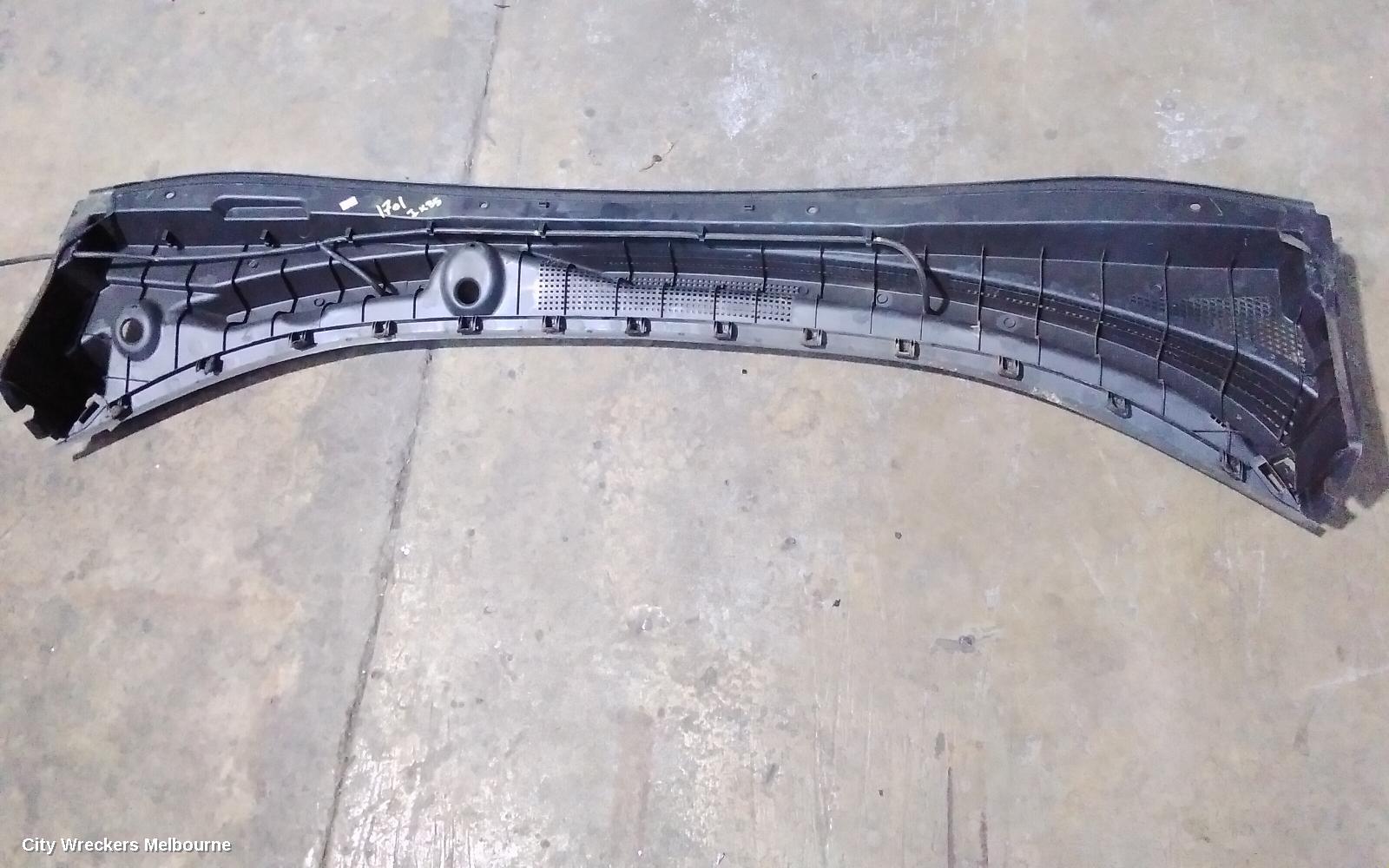HYUNDAI IX35 PLENUM CHAMBER, LM SERIES 11/2009 - 01/2016