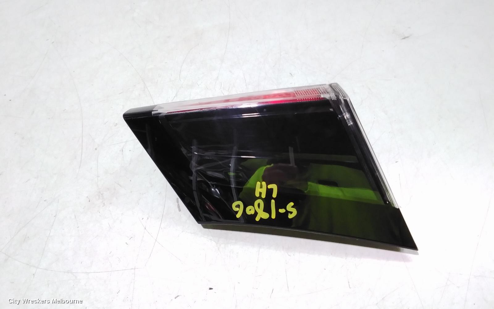 HONDA CIVIC REAR GARNISH, TAILGATE LAMP (LH SIDE), 10TH GEN, HATCH, 02/2017 - 08/2021