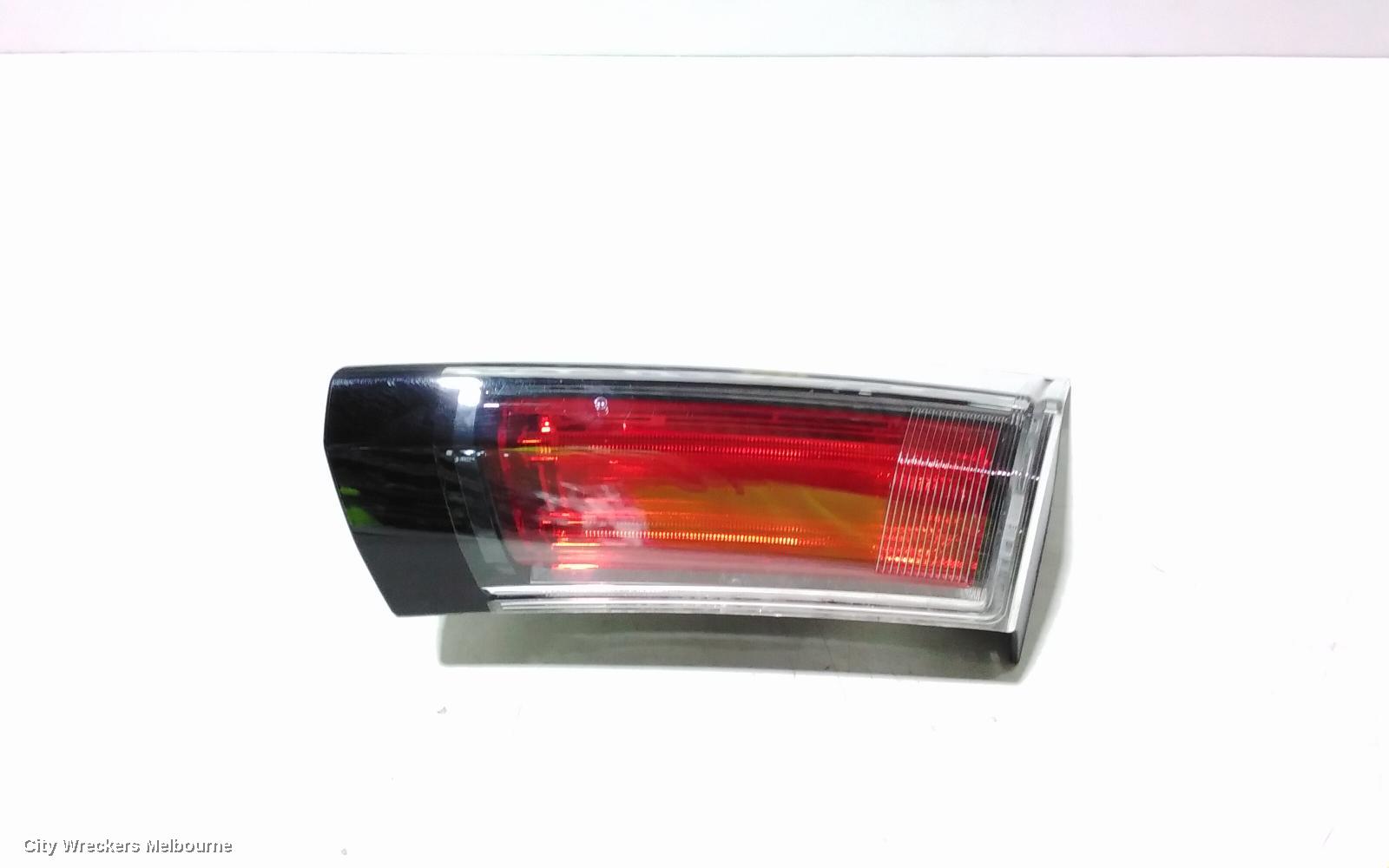 HONDA CIVIC REAR GARNISH, TAILGATE LAMP (RH SIDE), 10TH GEN, HATCH, 02/2017 ONWARDS